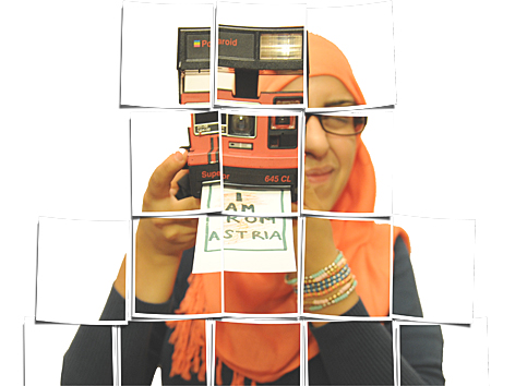 Logo "I am from Austria" Ausstellung, Muslime, Polaroid