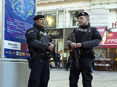 Polizisten in Wiener Innenstadt