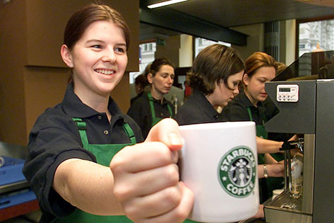 Eröffnung der ersten Starbucks Filiale in Wien