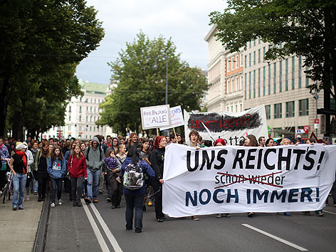 Mit Aktionen, Workshops und einem Protestmarsch protestiert die Österreichische HochschülerInnenschaft (ÖH) am Dienstag, 05. Juni 2012, gegen die Folgen des Universitätsgesetzes 2002 (UG).