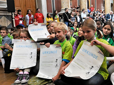 Sponsion der "10. KinderuniWien" am Samstag, 21. Juli 2012, im Festsaal der Universität Wien