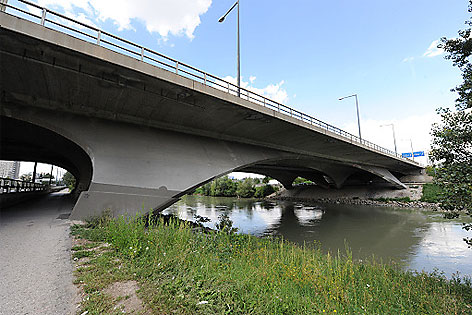 Erdberger Brücke auf der Tangente