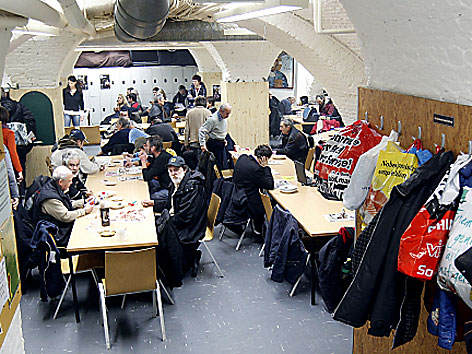 Blick in den Aufenthaltsraum der Gruft; 1. 12.2011