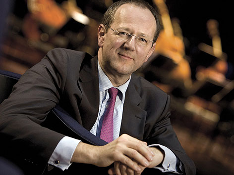 Matthias Naske, aus Wien stammender Leiter der Philharmonie von Luxemburg, ist zum Intendanten des Wiener Konzerthauses ab 1. Juli 2013 bestellt worden.
