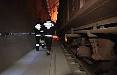 Feuerwehrmänner bei Übung im Lainzer Tunnel