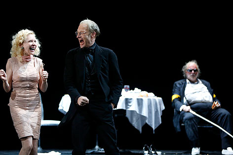 Sunnyi Melles als "Königin der Nacht", Joachim Meyerhoff als "Doktor" und Peter Simonischek als "Vater"