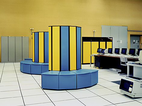 Fotografie von Lewis Baltz Cray supercomputer, CERN, Geneva, 1989-91