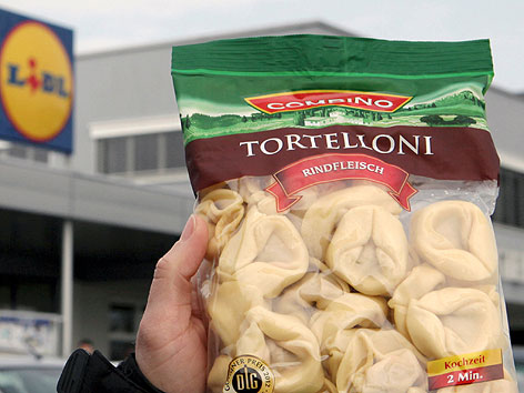 Combino "Tortelloni - Rindfleisch" produziert vom deutschen Hersteller Gusto GmbH und vertrieben durch die Supermarkt-Kette Lidl