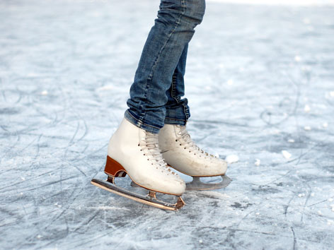 Eislaufen mit Jeans