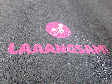 Bodenmarkierung für Radfahrer auf der Mariahilfer Straße