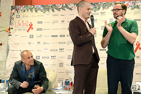 Gery Keszler, Manuel Rubey, Thomas Stipsits bei Pressekonferenz zum Life Ball 2014