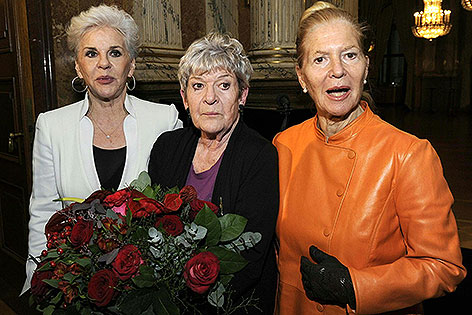 Maresa Hörbiger, Elisabeth Orth, Christiane Hörbiger bei Ehrung
