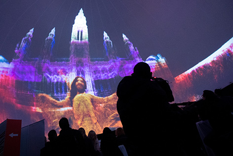 Präsentation der 360-Grad-Multimediashow im ViennaSphere Dome