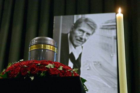 Bild von Udo Jürgens mit Kerze