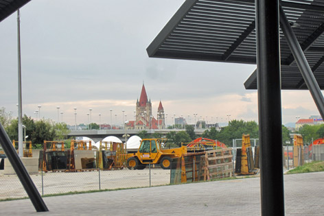 Blick vom DC Tower Richtung Donau