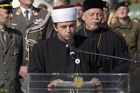 Imam Abdulmedzid Sijamhodzic am Montag 26. Oktober 2015, bei der Angelobung der Rekruten im Rahmen der Feierlichkeiten zum Nationalfeiertag am Heldenplatz