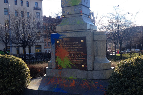 Lueger-Denkmal mit Farbe beschüttet