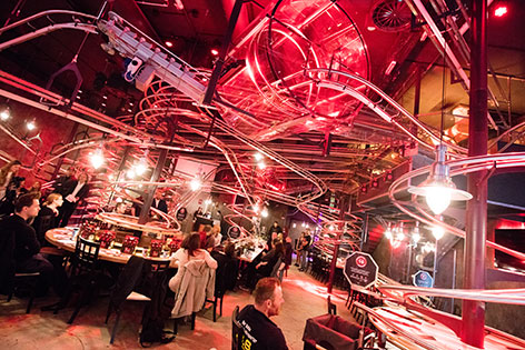 Rollercoaster-Restaurant im Wiener Prater