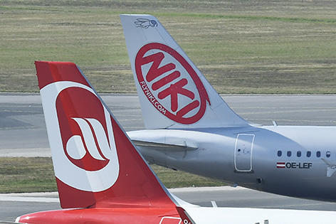 Flugzeuge von Air Berlin und Niki