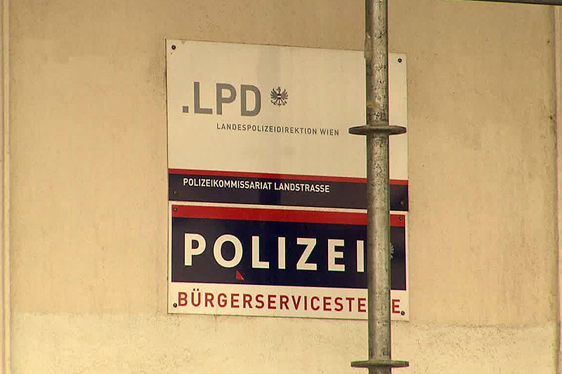 Schild Polizeiinspektion Landstraße