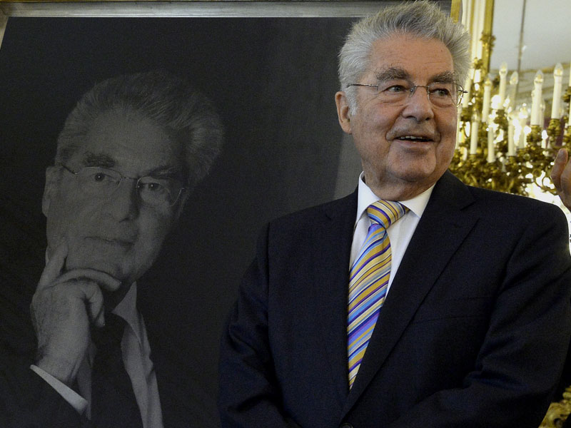 Heinz Fischer mit Portrait