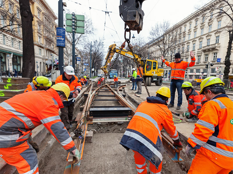 Gleisbauarbeiten Kreuzung Ring-Akademiestraße 26.März 2016