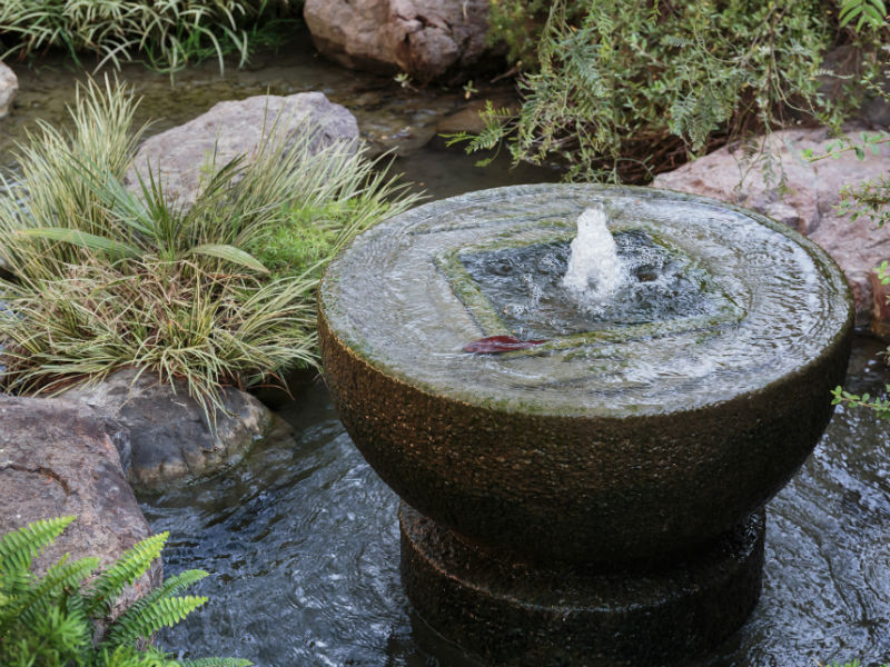 Brunnen im Garten